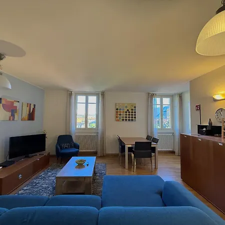 La Piazza * ميناجيو