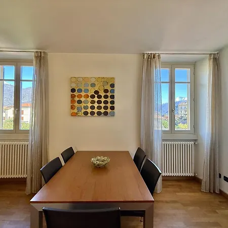 La Piazza * Menaggio