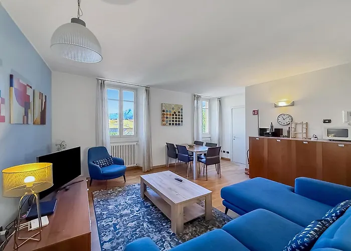 La Piazza Apartment Menaggio